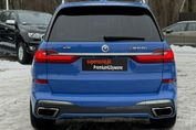 BMW X7 M50i