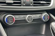 Alfa Romeo Giulia 2.0 Turbo aut