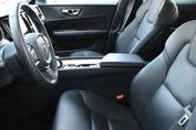 Volvo V60 B4 Momentum Pro