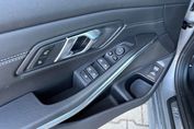 BMW Seria 3 330i xDrive M Sport