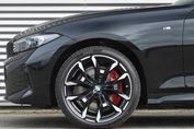 BMW Seria 3 330i xDrive M Sport