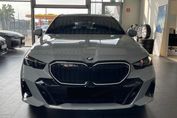 BMW Seria 5 Touring 540d xDrive M Sport
