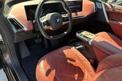 BMW iX xDrive60 111.5kWh