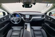 Volvo XC60 B4 D AWD Plus Dark aut