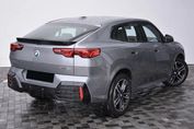 BMW iX2 eDrive20 M Sport