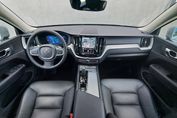 Volvo XC60 B5 B AWD Plus Bright