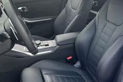 BMW Seria 3 320d xDrive M Sport