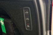 Volvo XC90 T8 AWD Plug-In Hybrid Ultra Dark 7os