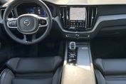 Volvo XC60 T6 Plug-In Hybrid AWD Plus Dark aut