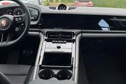 Porsche Panamera 4 E-Hybrid