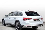 Skoda Superb 2.0 TDI SCR 4x4 Scout DSG