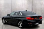 BMW Seria 5 530i xDrive Luxury Line aut