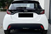 Toyota Yaris Comfort 1.5 Hybrid