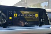 Volkswagen Golf 1.5 eTSI Life DSG