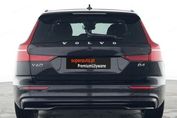 Volvo V60 B4 B Ultra Dark