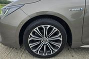 Toyota Corolla 1.8 Hybrid Selection