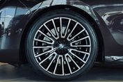 BMW Seria 7 740d xDrive Nero Lusso Edition