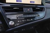Lexus ES 300h Business Edition