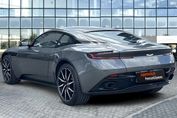 Aston Martin DB11 V8