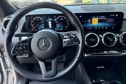 Mercedes GLB 200
