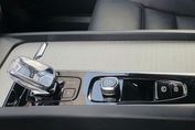 Volvo XC60 B5 B AWD Plus Dark aut