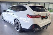 BMW Seria 5 Touring 520d xDrive M Sport
