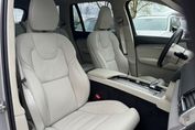 Volvo XC90 T8 AWD Plug-In Hybrid Ultra Dark 7OS