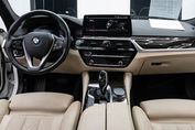 BMW Seria 5 520i