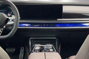 BMW Seria 7 740d xDrive M Sport