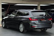BMW Seria 3 Touring 318d