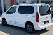 Toyota Proace City Verso 1.2 d-4T Family