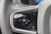 Volvo XC90 B5 AWD Ultra Black Edition