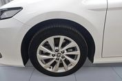Toyota Camry 2.5 Hybrid Comfort CVT