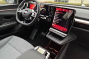 Renault Megane Techno E-TECH Comfort Range