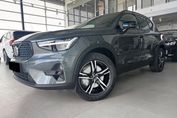 Volvo XC40 B3 Plus Dark