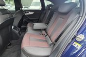 Audi A4 Avant 35 TFSI S Line