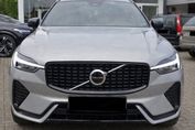 Volvo XC60 B5 B AWD Plus Dark