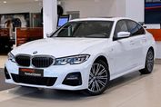 BMW Seria 3 330e M Sport