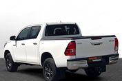 Toyota HiLux 2.4 D-4D Double Cab SR 4x4 aut