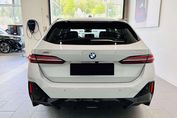 BMW Seria 5 Touring 540d xDrive M Sport