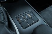 Lexus UX 300h Business