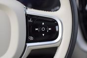 Volvo XC60 T6 Plug-In Hybrid AWD Ultra Dark