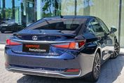 Lexus ES 300h Business Edition