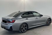 BMW Seria 3 330i xDrive M Sport