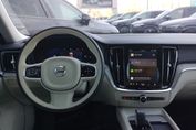 Volvo V60 B4 B Plus Dark aut