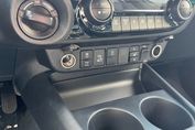 Toyota HiLux Double Cab Invincible