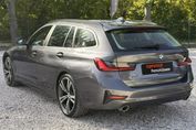 BMW Seria 3 Touring 318i Sport Line