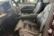 Volvo XC90 B5 B AWD Ultra Dark 7OS