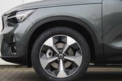 Volvo XC40 B3 Ultra Dark