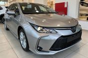 Toyota Corolla Comfort 1.5 benzyna